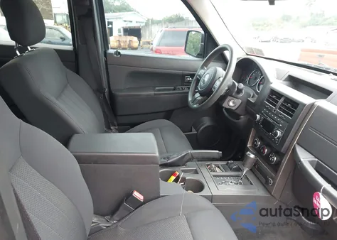 2012 Jeep Liberty Sport из США, поврежденный, VIN 1C4PJMAK9CW100487